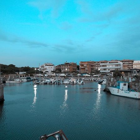 ليدو دي أوستيا Roma Al Mare! Le Comete Del Borghetto المظهر الخارجي الصورة